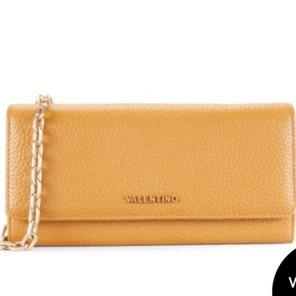 VALENTINO BY MARIO VALENTINO
Juniper Dollaro Pebbled Leather Wallet On Chain - Picture 2 of 9